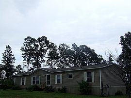 2003 Doublewide on 2.5 Acres near Cotile Lake in Boyce, LA