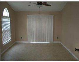 3 BR, 2 BA  Great Neighborhood, Small Deposit! in Winter Springs, FL (Photo 2 of 5)