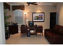Beautiful Home - Also Available Furnished for $3,650 in Fairfield, CA (Photo 5 of 6)