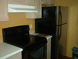 Beautiful Island Lake Townhome Only $1400 A Month in Silverdale, WA (Photo 2 of 2)