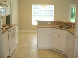 Beautiful 3, 4 BR, 2.5 BA, In Desirable Neighborhood in High Point, NC (Photo 4 of 6)