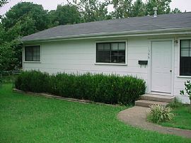 3 BR Home WITH Large Backyard - Great For Dogs! in Fayetteville, AR