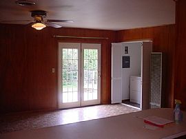 3 BR Home WITH Large Backyard - Great For Dogs! in Fayetteville, AR (Photo 4 of 5)