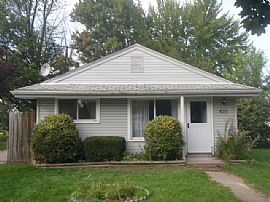 Cozy, Quaint 3 Bedroom Available in Mount Clemens, MI