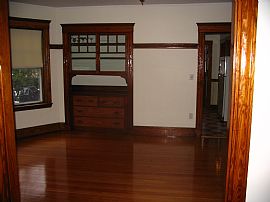 2 BR Apt Great location! Great Apt! in Belmont, MA (Photo 4 of 6)