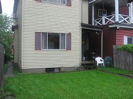 2 1/2 BR - Frick Park, Regent Square in Pittsburgh, PA (Photo 6 of 6)