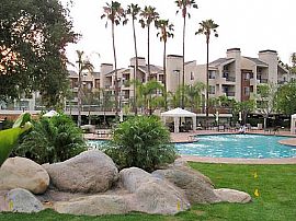 INCREDIBLE UNIT AT THE MET 2 BR, 2 BA WITH LOFT! in Woodland Hills, CA (Photo 6 of 6)