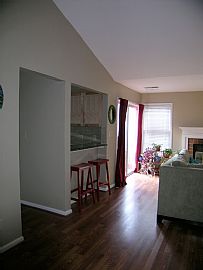 NEW LISTING Prime Location! Near Uptown, Walk To Light Rail in Charlotte, NC (Photo 2 of 6)