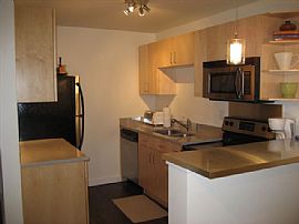 1 BR Condo In Heart Of Congress Park in Denver, CO (Photo 2 of 4)