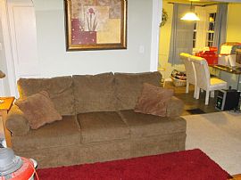 Cozy 1 Bedroom 1 1/2 Bath With Large Backyard in Cleves, OH (Photo 3 of 6)