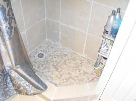 Cozy 1 Bedroom 1 1/2 Bath With Large Backyard in Cleves, OH (Photo 6 of 6)