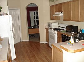 4 BR, 2 BA Home With Pool Access in Clermont, FL (Photo 4 of 5)