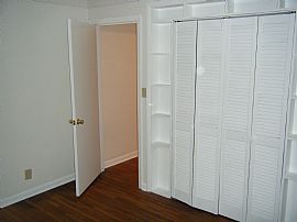 NICE 3 BEDROOM, 2 BATH HOME  in Huntsville, AL (Photo 4 of 5)