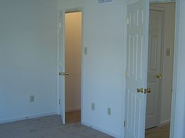 3 Bedroom, 2 1/2 Bath Townhouse in Royersford, PA (Photo 6 of 6)