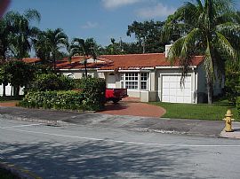 5 BR, 4 BA With Pool, 2 Min. From UM in Coral Gables, FL