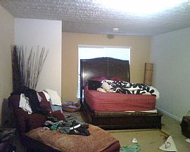 2 Bedroom Near Main Highway in Decatur, GA (Photo 5 of 6)