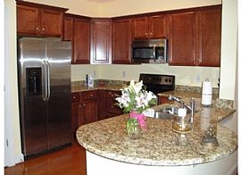 2 BR, 2 BA Condo In Great Location Close To Uptown (Elizabeth) in Charlotte, NC (Photo 3 of 6)