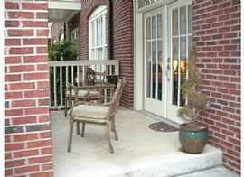 2 BR, 2 BA Condo In Great Location Close To Uptown (Elizabeth) in Charlotte, NC (Photo 5 of 6)