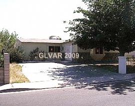 Home With New Kitchen And Appliances in North Las Vegas, NV