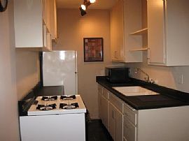 FURNISHED SINGLE, PRIVATE PATIO, IKEA FURNITURE, 2 WEEKS FR in Hollywood, CA (Photo 4 of 6)
