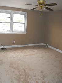 2 Br House, Pets Welcome Washer, Dryer, Fenced Yard  in Jeffersonville, PA (Photo 3 of 5)