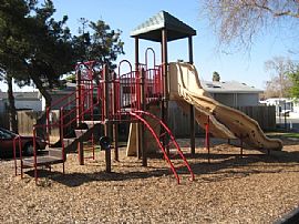 Single Wide Mobile Home Large Back Yard With Shed in San Jose, CA (Photo 3 of 4)
