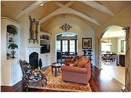 Executive Home For Lease, Lease Purchase, Owner Financing in Louisville, KY (Photo 3 of 6)