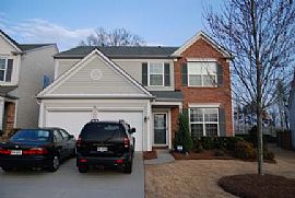 3 Bedroom, 2.5 Bath, Swim Community in Alpharetta, GA