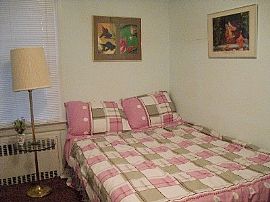 House For Rent With 48" HDTV And Option To Buy in North Haven, CT (Photo 3 of 6)