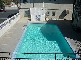 UNDER NEW MANAGEMENT SPACIOUS 1 BEDROOM in Barstow, CA (Photo 2 of 4)