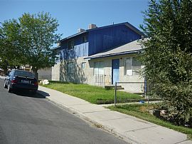 UNDER NEW MANAGEMENT SPACIOUS 1 BEDROOM in Barstow, CA (Photo 3 of 4)