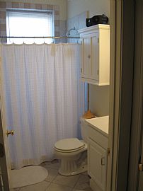 2 BR Condo, Near Shipyard in Newport News, VA (Photo 1 of 5)