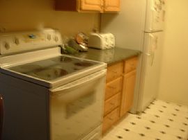 FURNISHED, 2 BR, 1 BA, Near Bart, Shopping, Transportation in Concord, CA (Photo 3 of 3)