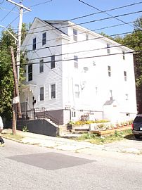 Newly Renovated 2 Bedroom Apartment in Convenient Location! in Providence, RI