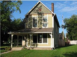 Fantastic Historic Restored! 3 BR, 2.5 BA, Immaculate! in Indianapolis, IN