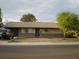 FULLY FURNISHED! 4 BR, 2 BA Chandler Home  in Chandler, AZ (Photo 1 of 6)