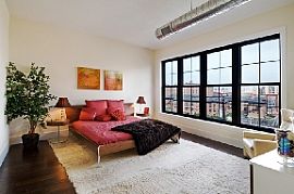 1 Bedroom Home On 300 East 34th Street in New York, NY (Photo 2 of 4)