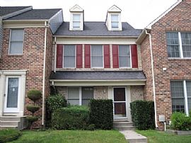 Peaceful Townhouse In Garrison Woods in Owings Mills, MD