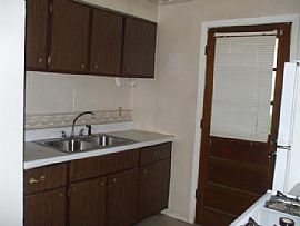 Duplex For Rent Near University Of Memphis in Memphis, TN (Photo 2 of 2)