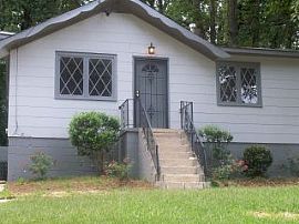 Totally Renovated 2 Bedroom Cottage Home in Atlanta, GA