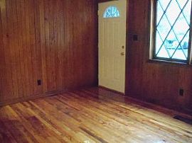 Totally Renovated 2 Bedroom Cottage Home in Atlanta, GA (Photo 2 of 6)