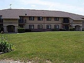 Remodeled 2 Bedroom, 2 Bath Apartments For Rent in Milwaukee in Milwaukee, WI (Photo 3 of 6)