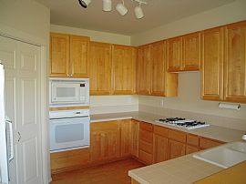 2 BR In Heart Of Downtown Bellevue in Bellevue, WA (Photo 3 of 6)