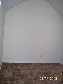4 Bedroom, In Union City, Walking Distance To MARTA. in Union City, GA (Photo 3 of 4)