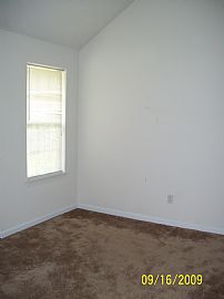 4 Bedroom, In Union City, Walking Distance To MARTA. in Union City, GA (Photo 4 of 4)