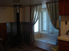 Cute, Cozy, Little House For Rent in Santee, CA (Photo 4 of 5)