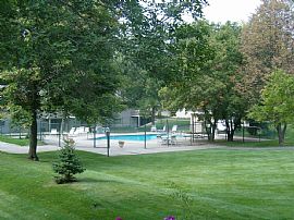 3 Plus Bedroom Townhouse, Newly Updated in Eden Prairie, MN (Photo 2 of 2)