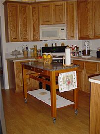 3 Bedroom Home Near NAS Jacksonville, FL  in Green Cove Springs, FL (Photo 2 of 6)