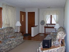 3 BR Home For Rent,  Available Immediately in Coon Rapids, MN (Photo 2 of 3)