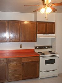 LARGE 3 BEDROOM TOWNHOUSE NEAR WASHINGTON, D.C. in Fort Washington, MD (Photo 4 of 5)